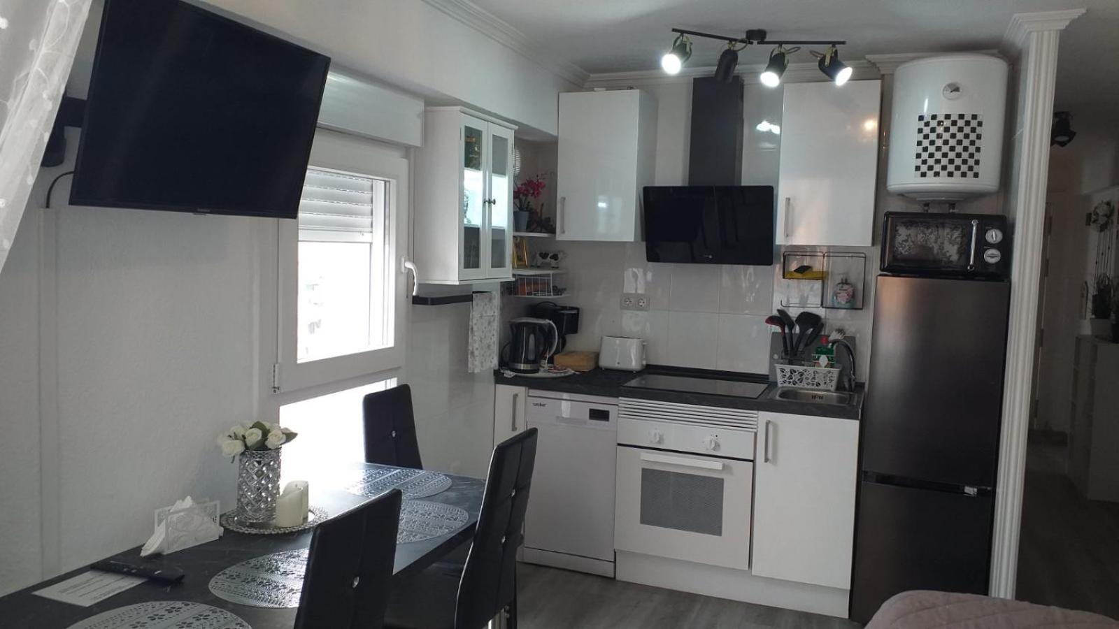 Inlesa 5A Holiday Apt With Pool Benidorm Exterior photo